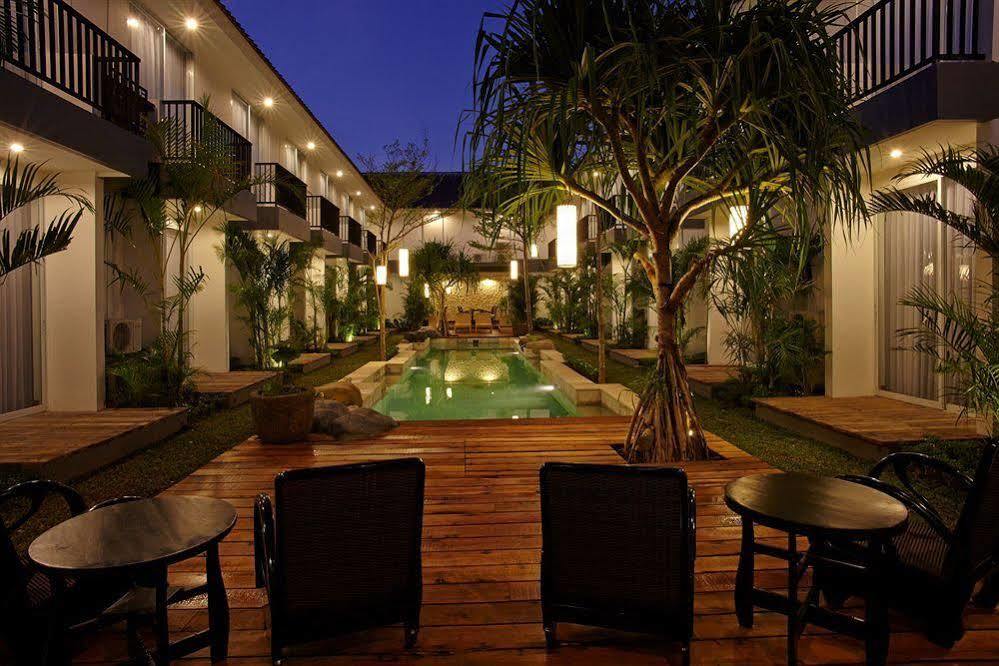 7 Bidadari Boutique Hotel Seminyak Exterior foto